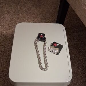 Paparazzi Silver Necklace Set